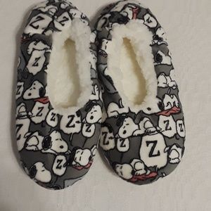 Snoopy slippers